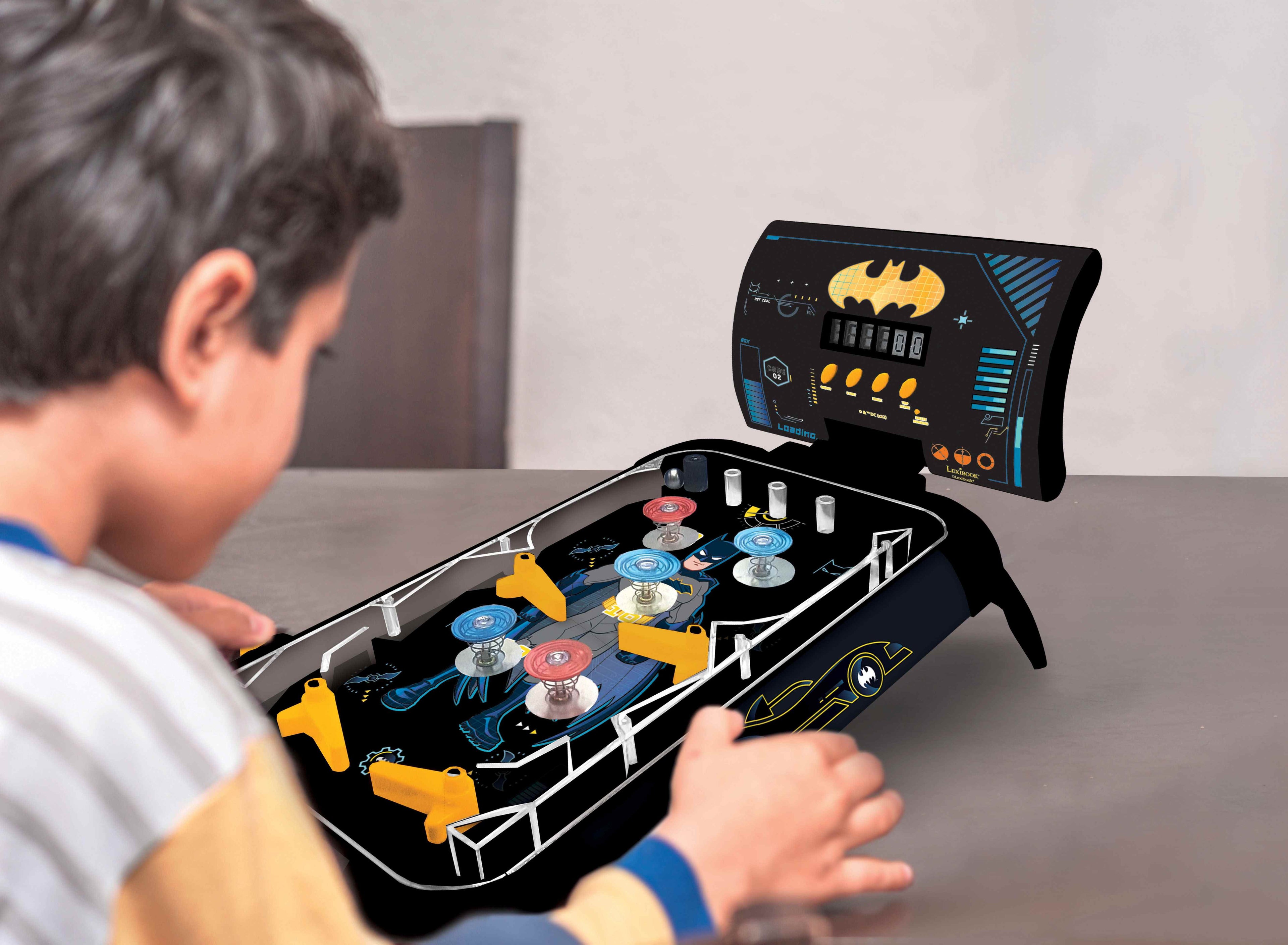 Batman Electronic Pinball Machine – JG610BAT with Lights, Sound Effects & Digital Score Display
