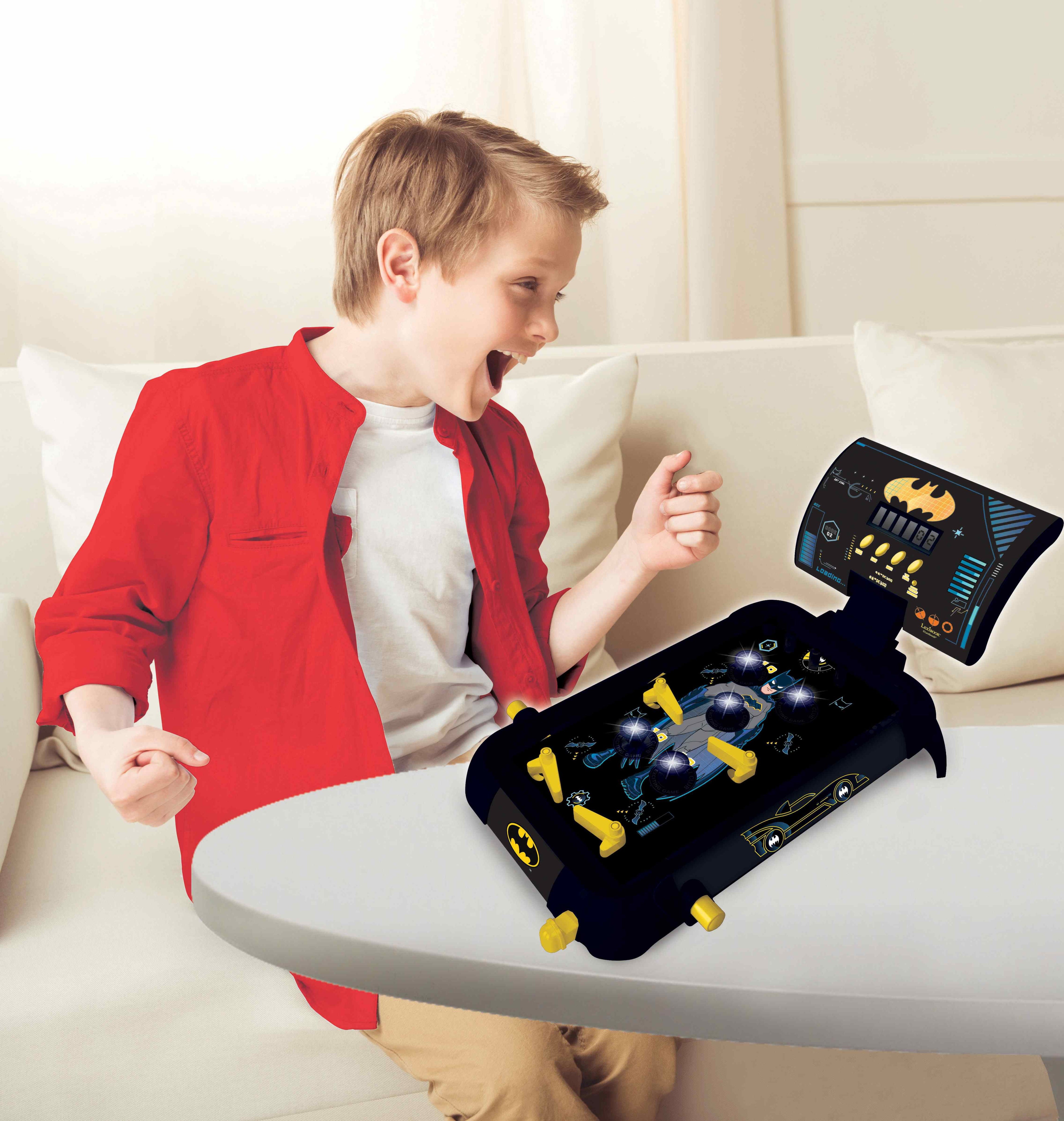 Batman Electronic Pinball Machine – JG610BAT with Lights, Sound Effects & Digital Score Display