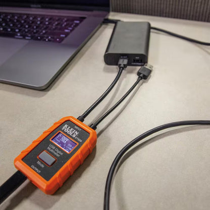 USB Digital Meter with USB-A and USB-C: